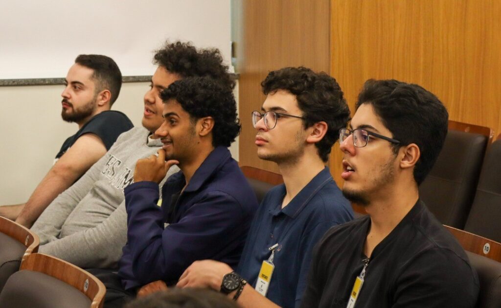 Ao Centro, Breno Lustosa, estudante de Direito do UniSales